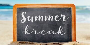 Summer Vacation In Kashmir Schools, Winter Zones Of Jammu Extended Till July 22: Sakina Itoo