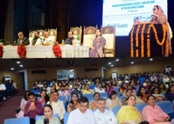 Sakeena Itoo Inaugurates Global “New World Order” Meet at SPMR College of Commerce Jammu