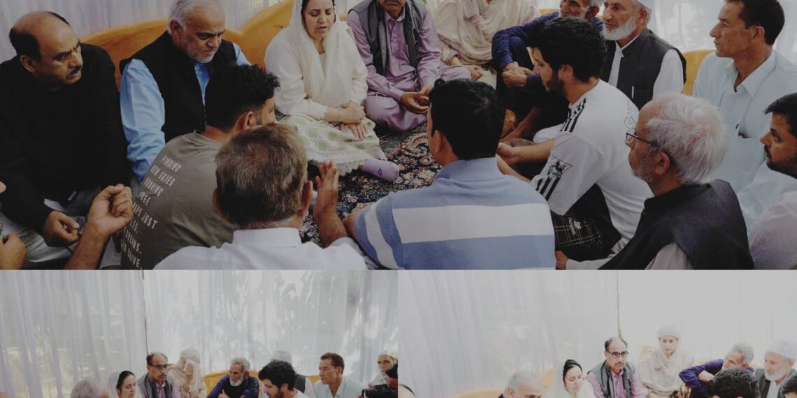 Sakeena Itoo visits Family of Martyr Head Constable Ashiq Hussain Qureshi, Assures Govt Support