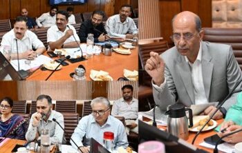 Sakeena Itoo, Nasir Aslam Wani review progress of development activities of KU’s campus at Wayan Kupwara
