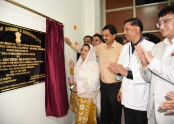 Health Minister inaugurates 128-slice CT Scan machine at GMC Udhampur