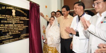 Health Minister inaugurates 128-slice CT Scan machine at GMC Udhampur