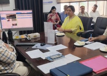 IT Secy reviews implementation of Meghraj, Mini SOC