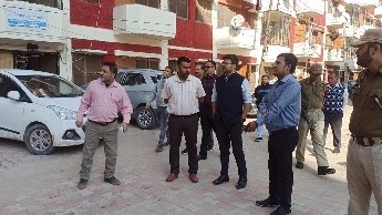 JMC Commissioner inspects civic amenities in Govt Quarters, Directs for enhanced sanitation, dengue prevention measures
