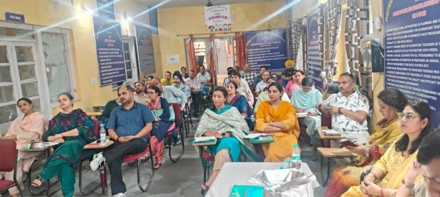 2-Day Faculty Dev Prog under “SCERT on Wheels” initiative concludes at DIET Jammu