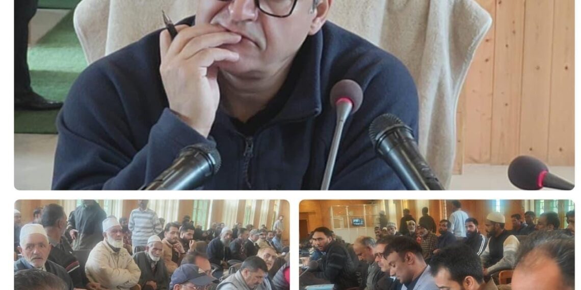 Javid Dar reviews irrigation facilities, ongoing developmental works in Rafiabad
