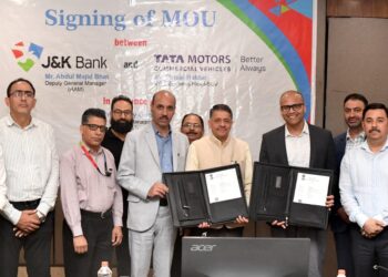 J&K Bank renews MoU with Tata Motors as preferred financier