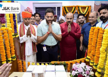 J&K Bank Sets Up Special Counter at SMVD Bhawan on Navratra 