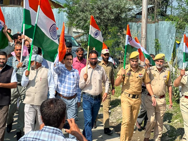J&K Police Holds Tiranga Rallies Across Kashmir Under Har Ghar Tiranga Campaign
