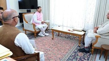 Dy Mayor JMC calls on LG in Jammu