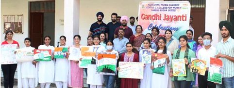 Govt College for Women organises Poster making competition on life& teachings of Mahatma Gandhi