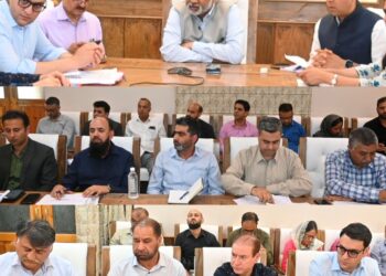 Shaleen Kabra reviews progress of JJM in Anantnag