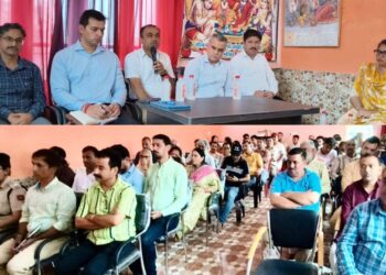 Div Com-(J) reviews preparations for Annual Basohli Utsav