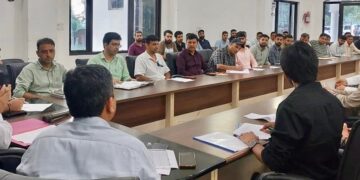 DC Kathua reviews implementation of Mission YUVA in Billawar subdivision, directs for faster processing of cases