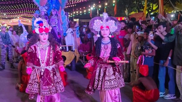 Devotional music & religious fervour define fourth day of Navratra Festival in Katra