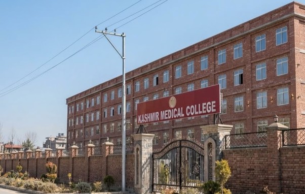 Kashmir Medical College Sempora announces free cancer surgeries during foundation month
