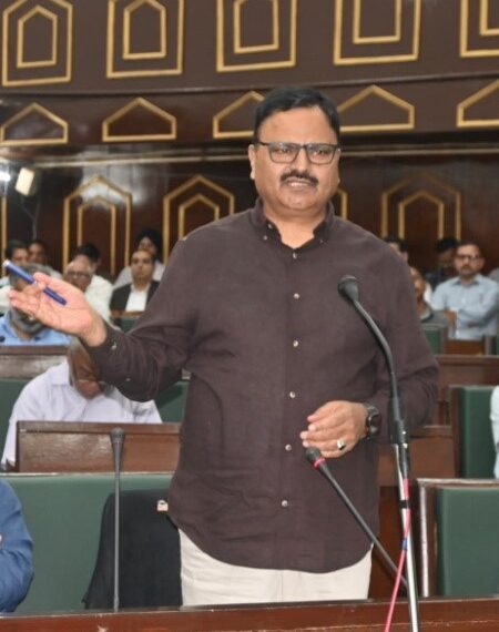 Govt endeavours to strengthen irrigation network in Khansahib: Javed Rana