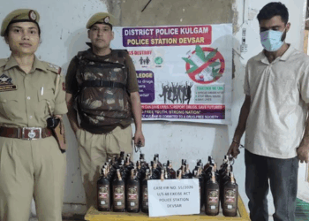 Bootlegger arrested in Kulgam, Illicit liquor recovered: Police