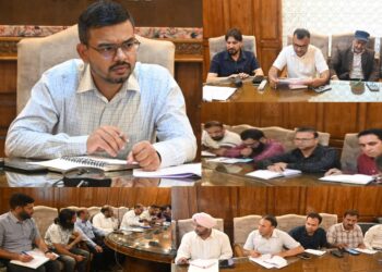 DC Kulgam Reviews Implementation of Khelo India Scheme