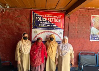 Interstate Drug Network busted in Kulgam, Lady Kingpin & Associate Held: Police