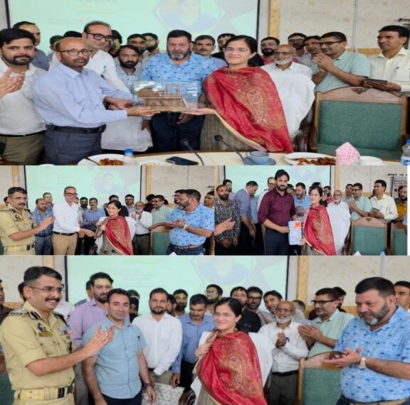 Distt admin Kupwara accords farewell to outgoing DC Ayushi Sudan