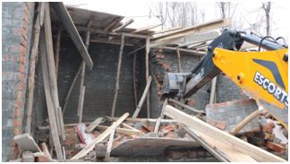 LC&MA conducts demolition drive at Saida Kadal Ashai-bagh, Habak, Lashkari Mohalla