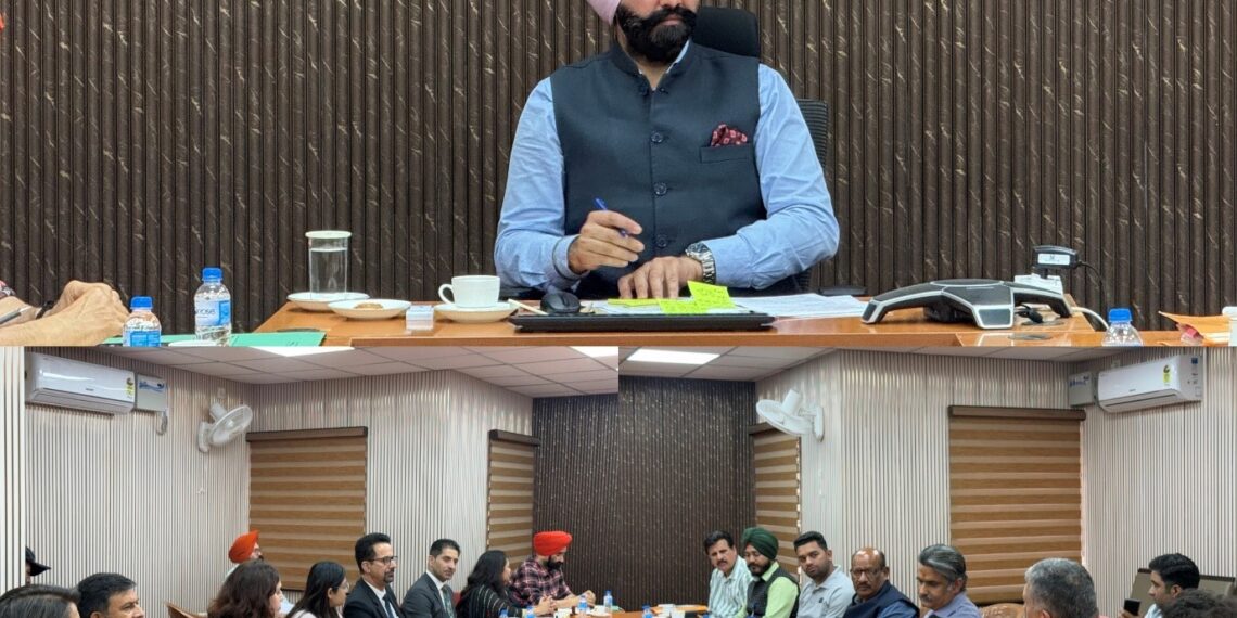 Labour Commissioner chairs interactive meeting with stakeholders on Licensing Procedures, Labour Codes