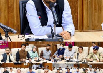 Akshay Labroo reviews arrangements for  Eid-ul-Azha celebrations in Srinagar