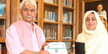 BJP’s Sehar Khan Calls On LG