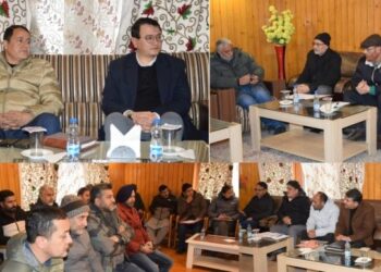 Agriculture Minister reviews development works at Sopore Fruit Mandi