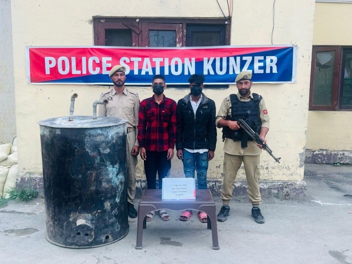 Police solves Masjid theft case in B’la, 2 accused arrested: Police