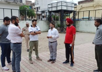 Jammu Municipal Commissioner reviews cleanliness scenario to ensure comfortable stay of  Amarnath Yatra Pilgrims in Jammu city
