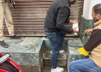 Medical Store Sealed in Anantnag for Illegal Sale of Controlled Drugs: Police