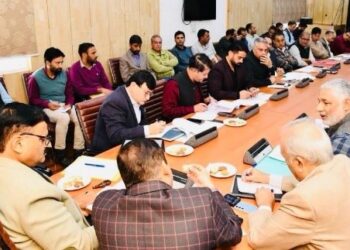 Ministers Javed Rana, Javid Dar review key issues in B’la, Sopore, Rafiabad Constituencies