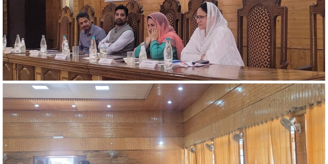 MSME organizes Capacity Building Programme on Branding and Marketing for PM Vishwakarma Artisans in Srinagar