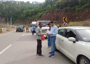 MVD Rajouri Checks 215 Vehicles, Collects ₹1.69 Lakh In Fines