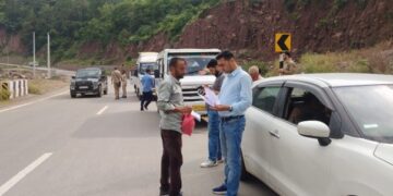 MVD Rajouri Checks 215 Vehicles, Collects ₹1.69 Lakh In Fines