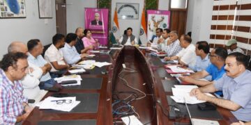 DC reviews progress of NABARD-RIDF projects in Udhampur, calls for timely completion