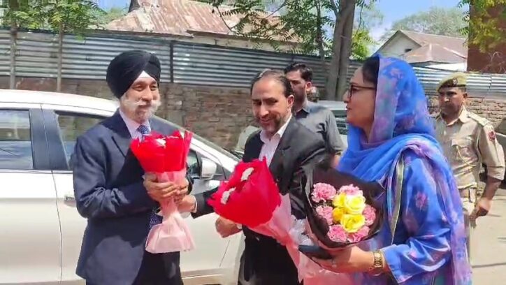 NCDRC Member visits Baramulla, Reviews functioning of DCDRC – The ...
