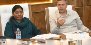 NCST Member Dr. Asha Lakra Reviews Tribal Welfare Schemes In Anantnag