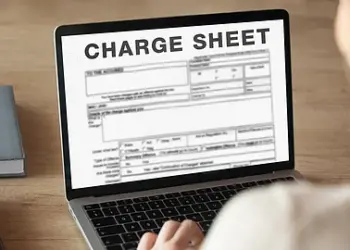 Former J&K Bank daily wager chargesheeted for Rs 1.04 crore fraud in Budgam