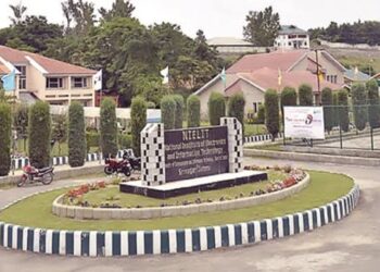 GHSS Aloosa Organises Industrial Visit For Vocational Students To NIELIT