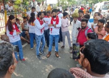 Nukkad Natak organised to promote cleanliness and safety awareness among  Amarnath Yatra pilgrims