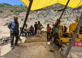 Contradictions galore on deactivation of drilling wing of Mining Deptt