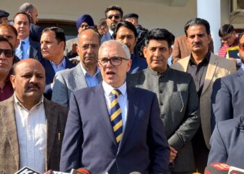 CM Omar reviews developmental progress, implementation of govt schemes in Ang