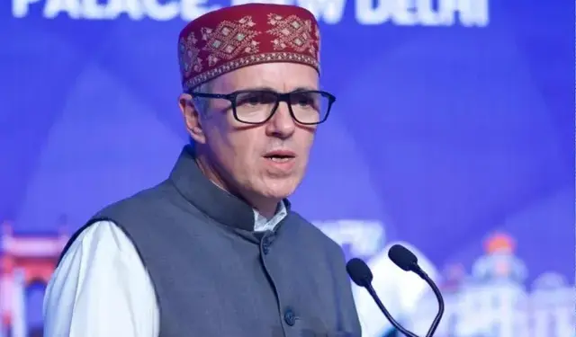 CM Omar Abdullah congratulates Auqib Nabi on India Test call-up, says selection is a proud moment for J&K