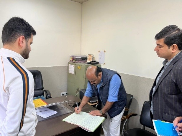Dy CM inspects govt offices in Satwari, Akhnoor, Sunderbani