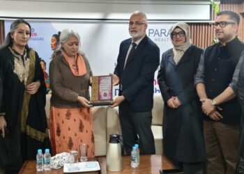 Paras Health Srinagar Leads Women’s Wellness Efforts with Multi-Day Awareness Drive