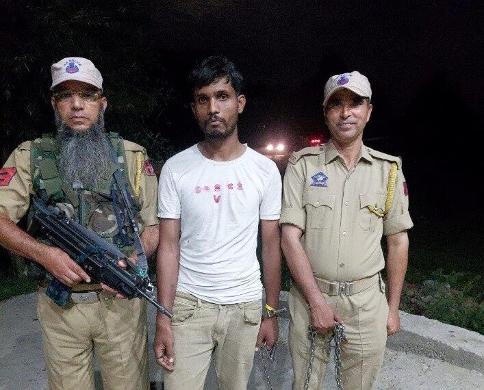 Drug peddler held in Anantnag: Police