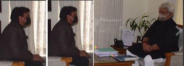 Political leader, Member DDC Srinagar call on LG in Jammu